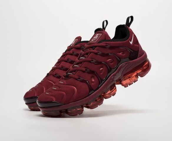 Nike vapormax plus desert online